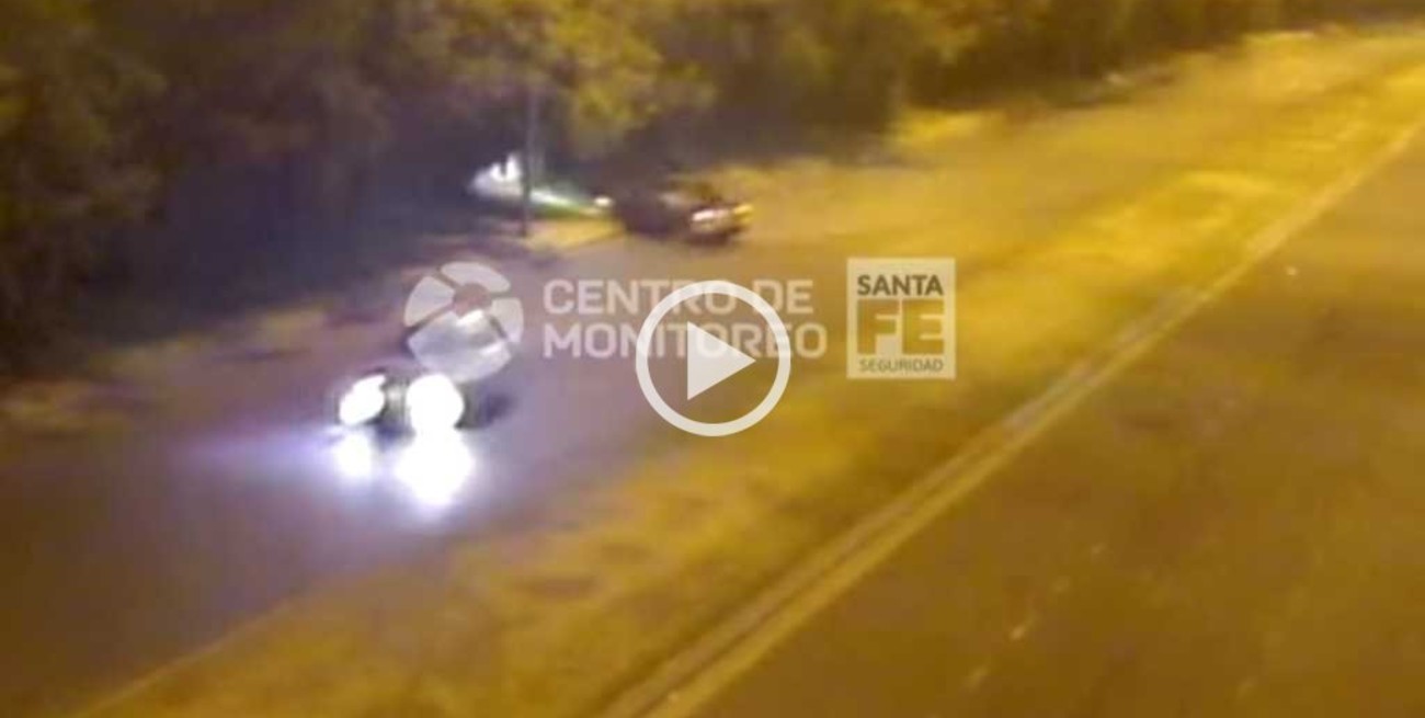 Video: impactante choque en Rosario