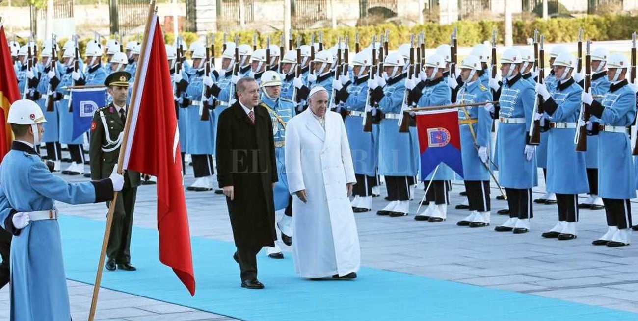 Después de 60 años, el papa Francisco recibirá a un presidente turco en el Vaticano