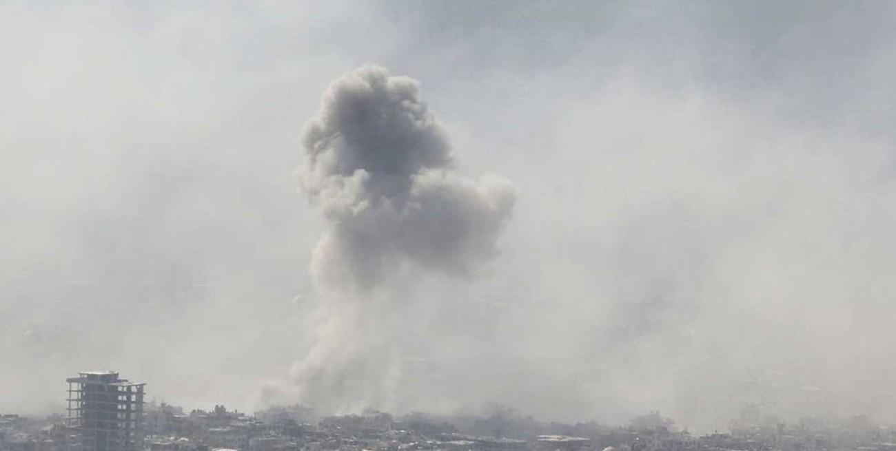 Al menos 14 muertos en ataque contra base militar en Siria 