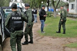 El Litoral Imágenes del operativo donde se detuvo al Pte Comunal