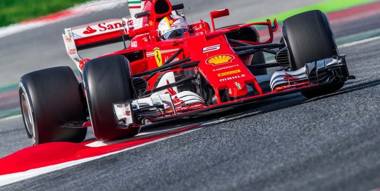 Vettel vence en Australia y termina con la larga sequía de Ferrari 