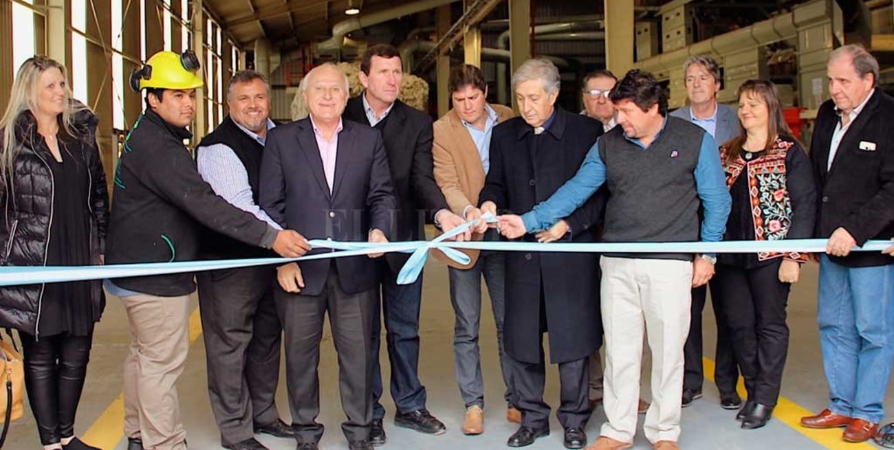 Inauguraron una desmotadora de  algodón en el noroeste santafesino 