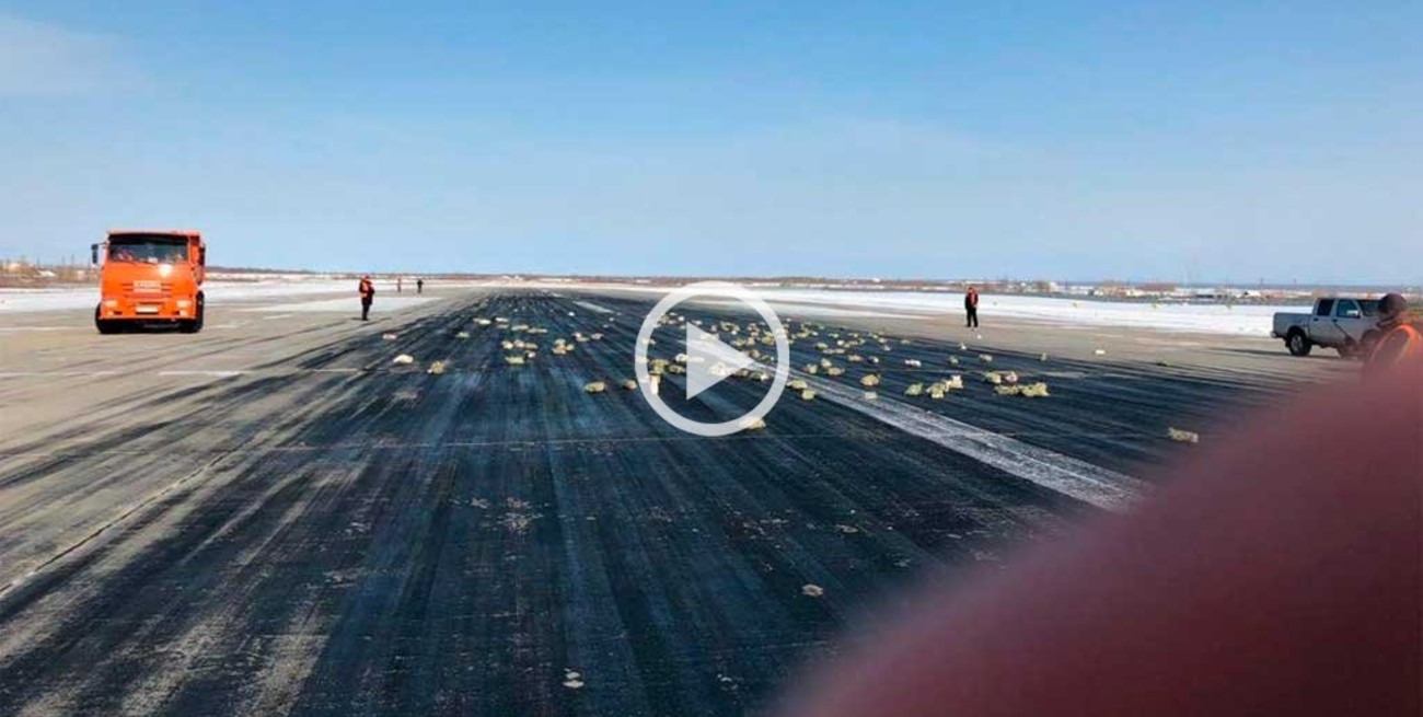 Video: un avión ruso pierde tres toneladas de oro