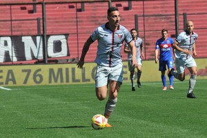 ELLITORAL_220145 |  Flavio Raina Correa, el goleador rojinegro.