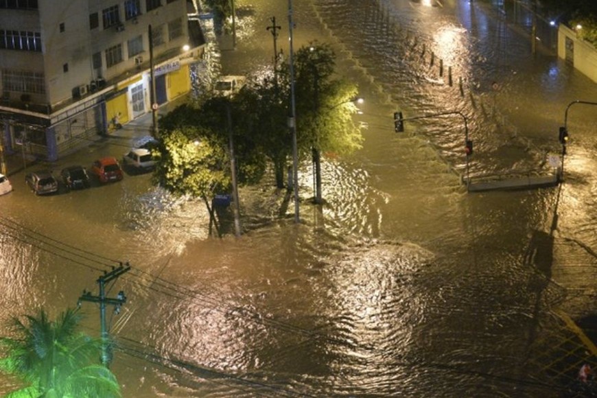 ELLITORAL_203577 |  Internet