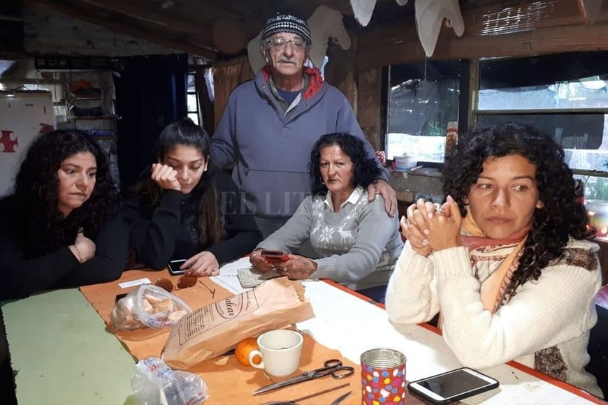 ELLITORAL_255146 |  Danilo Chiapello Sin justicia y con miedo , situación en la que quedaron el padre, la madre y las hermanas del adolescente.