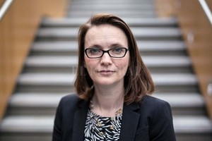 Twitter Kirsty Williams, ministra de Educación Demócrata Liberal galesa.