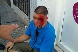 ELLITORAL_203496 |  Captura digital El abusador fue golpeado por el padre de la nena a la que el sujeto acosaba por whatsapp.