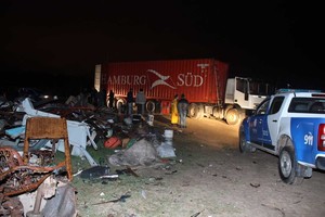 El Litoral El camión cargado con drogas fue hallado en un basural.