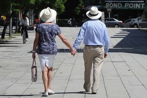 Telam Para que una pareja pueda consolidarse como tal, y no ser un mero contrato de convivencia (o conveniencia), es preciso que se produzca una adopción recíproca .