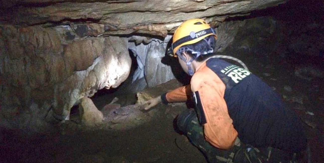 La lluvia amenaza el rescate de niños atrapados en cueva en Tailandia 
