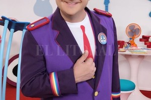 Gentileza Producción El Capitán Topa y sus amigos emprenderán la búsqueda del lugar donde cada cien años nace una flor multicolor.