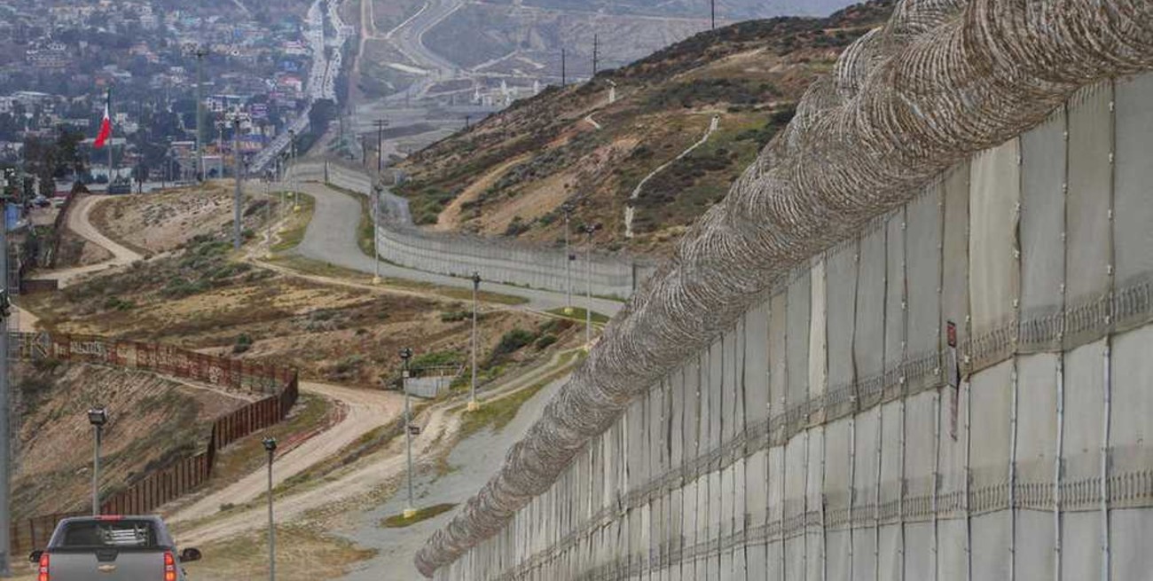 Estados Unidos comenzaría a construir el muro en los próximos meses