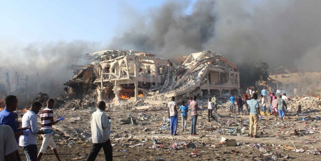 Número de muertos en Somalia aumenta a más de 230 