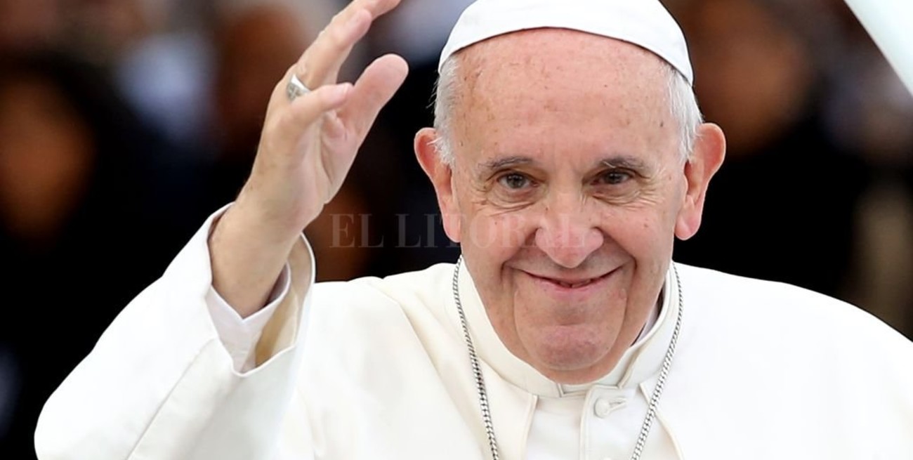 "Estamos próximos a una visita del Papa Francisco" 