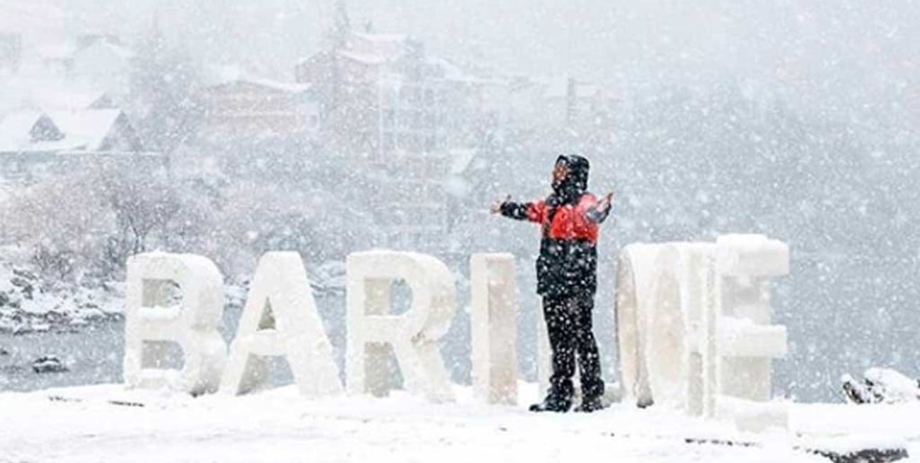 Espectaculares imágenes de Bariloche bajo nieve