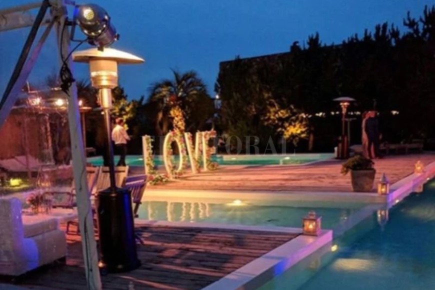 ELLITORAL_197302 |  Internet Así prepararon todo para una boda soñada