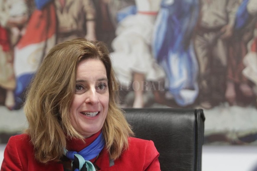 ELLITORAL_220665 |  Pablo Aguirre En Santa Fe, Ciencia, Tecnología e Innovación se considera un área estratégica para la producción y el empleo , señaló la ministra Hynes.