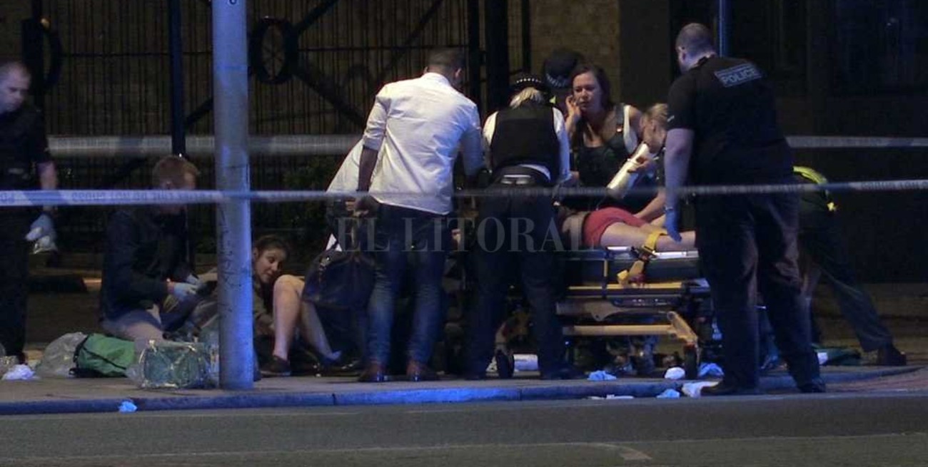 Londres: siete víctimas fatales, tres atacantes abatidos y decenas heridos