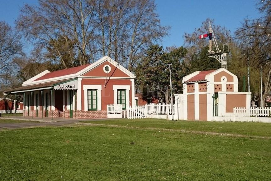 ELLITORAL_177874 | El Litoral El fallo de la Corte Suprema de Justicia de la provincia convalidó el criterio de la ordenanza de la comuna de Arequito sobre el uso de agroquímicos de Banda Roja .