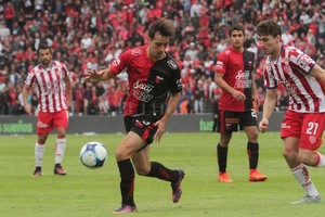 Mauricio Garín Vuelve al Brigadier. La última vez que se jugó el clásico en el estadio de Colón fue el 14 de mayo de 2017 e igualaron 1 a 1.