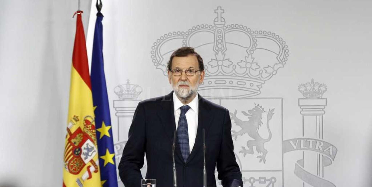 Puigdemont insiste en el diálogo y Rajoy pide legalidad a Cataluña 