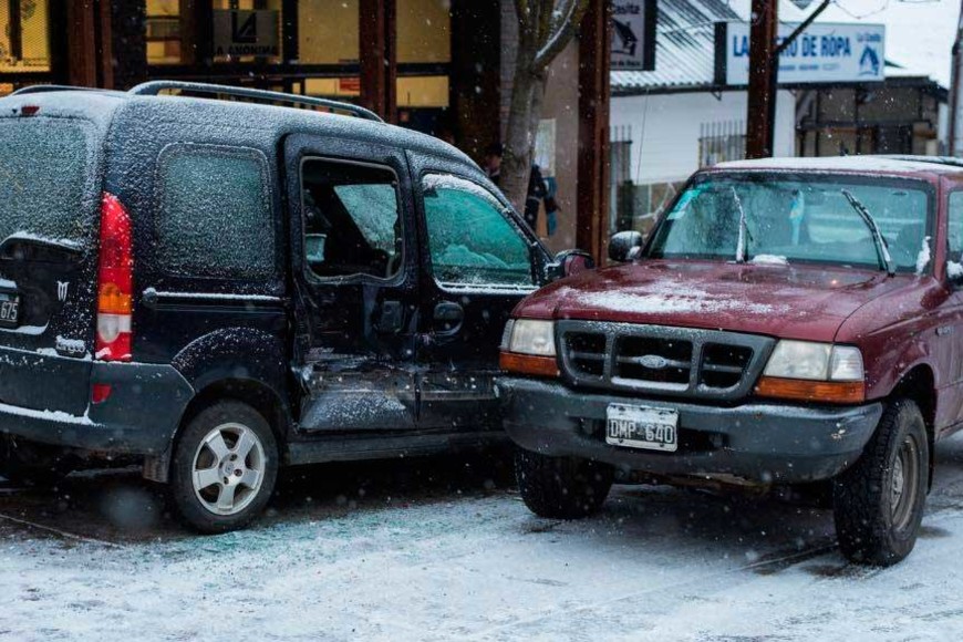 ELLITORAL_216051 |  Bariloche 2000