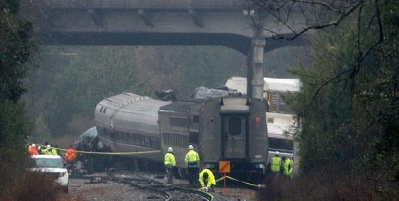 Choque de trenes en Carolina del Sur dejó dos muertos y 70 heridos
