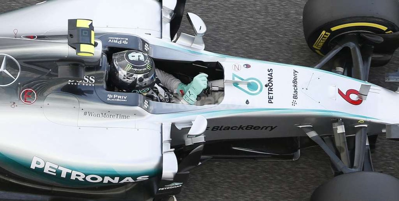 Nico Rosberg alcanzó su sexta pole consecutiva y larga adelante en Abu Dhabi