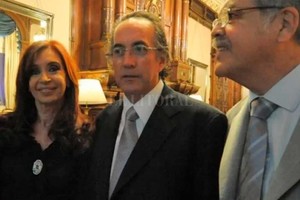 ELLITORAL_223245 |  Archivo El Litoral Thomas, junto a Cristina Kirchner y Julio De Vido. El ex director de Yaciretá fue detenido este martes