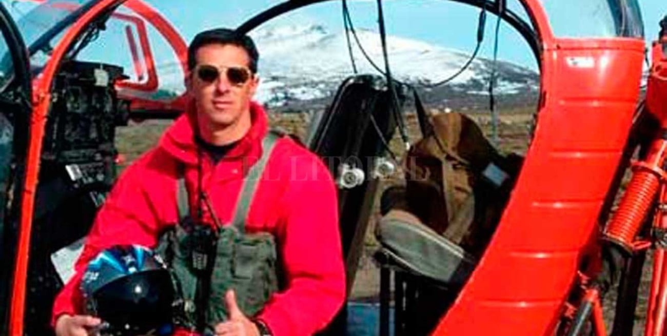 Un piloto santafesino al rescate del helicóptero presidencial 