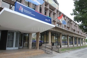 Manuel Fabatía En la planta baja del edificio del Correo Argentino funcionan desde 1994 las oficinas de la Regional Santa Fe de API que deberán dejar ese lugar en los próximos meses