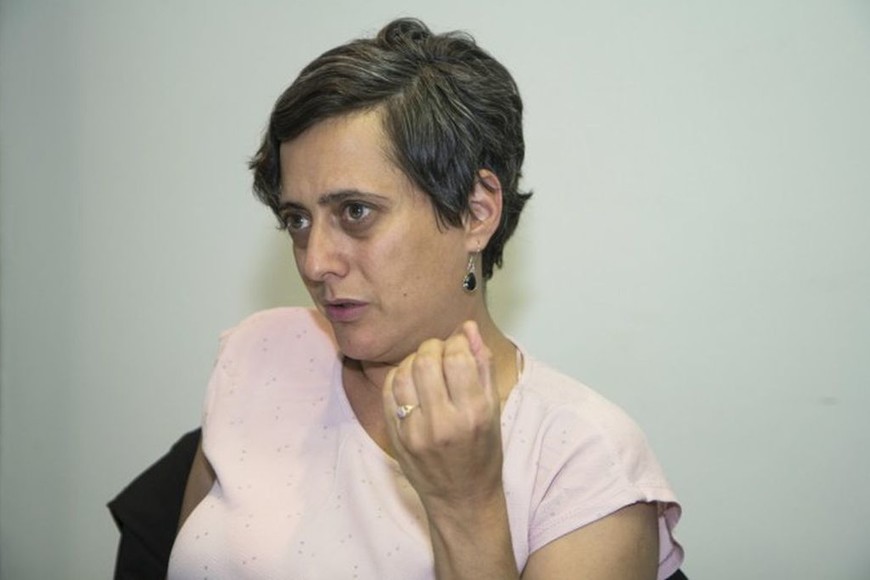 ELLITORAL_225019 | Gentileza La Política On Line María Esperanza Casullo habló en la ciudad de Paraná sobre regímenes latinoamericanos en las Jornadas de Trabajo Social.