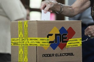 ELLITORAL_212266 |  Internet Colombia vota presidente.