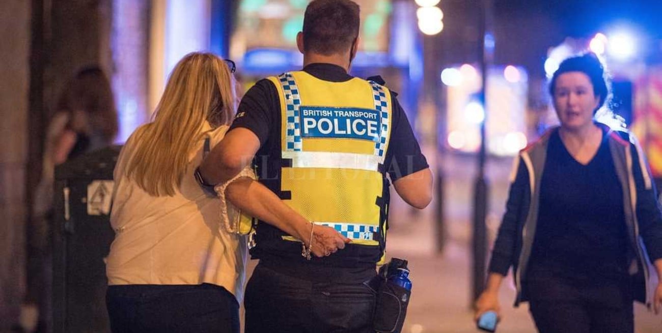 Son 22 las víctimas fatales tras la explosión en Manchester