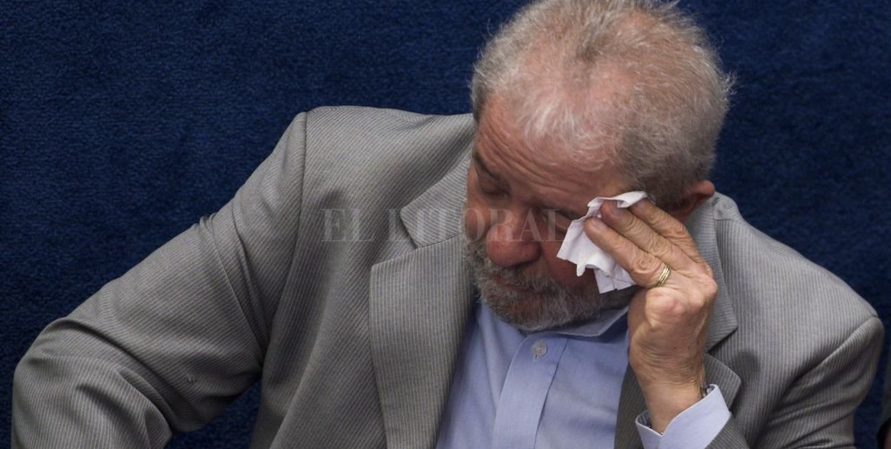 Lula podría ingresar a prisión el próximo lunes 