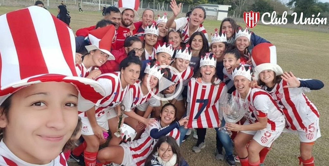 Las chicas de Unión campeonas del Apertura de la Liga Santafesina