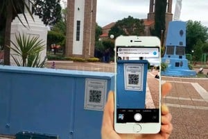 ELLITORAL_226748 |  El Litoral Los códigos están instalados en la plaza y los principales monumentos de la localidad