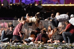 ELLITORAL_203539 |  Internet El tiroteo de Las Vegas de 2017 fue un tiroteo masivo ocurrido el 1 de octubre de 2017 a las 22:08 h en la ciudad de Las Vegas, en el estado de Nevada (Estados Unidos), durante la celebración del festival de música country Route 91 Harvest.