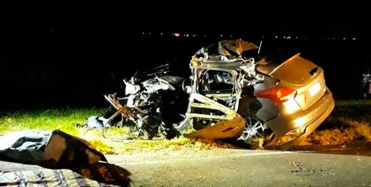 Fuerte choque en la autopista Santa Fe - Rosario deja un muerto