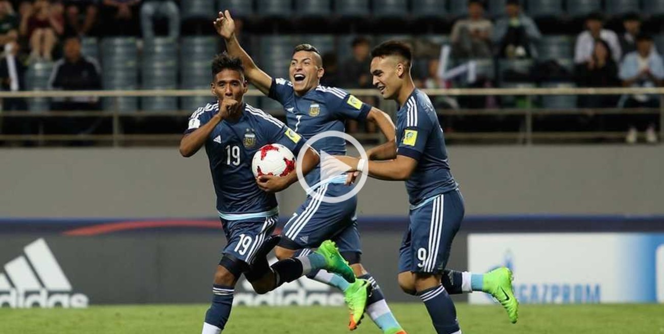 Argentina goleó y espera otros resultados para poder clasificar