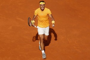 ELLITORAL_211225 |  Internet Rafael Nadal, a pesar de la derrota en Madrid, volvió a la pista con más fuerza.