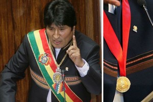ELLITORAL_219033 |  Internet La medalla presidencial data desde la fundación de Bolivia y fue usada en 1825 por el Libertador Simón Bolívar, mientras que la banda fue confeccionada para el presidente Evo Morales.