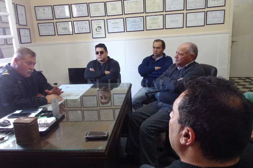 ELLITORAL_182390 |  Gentileza URI