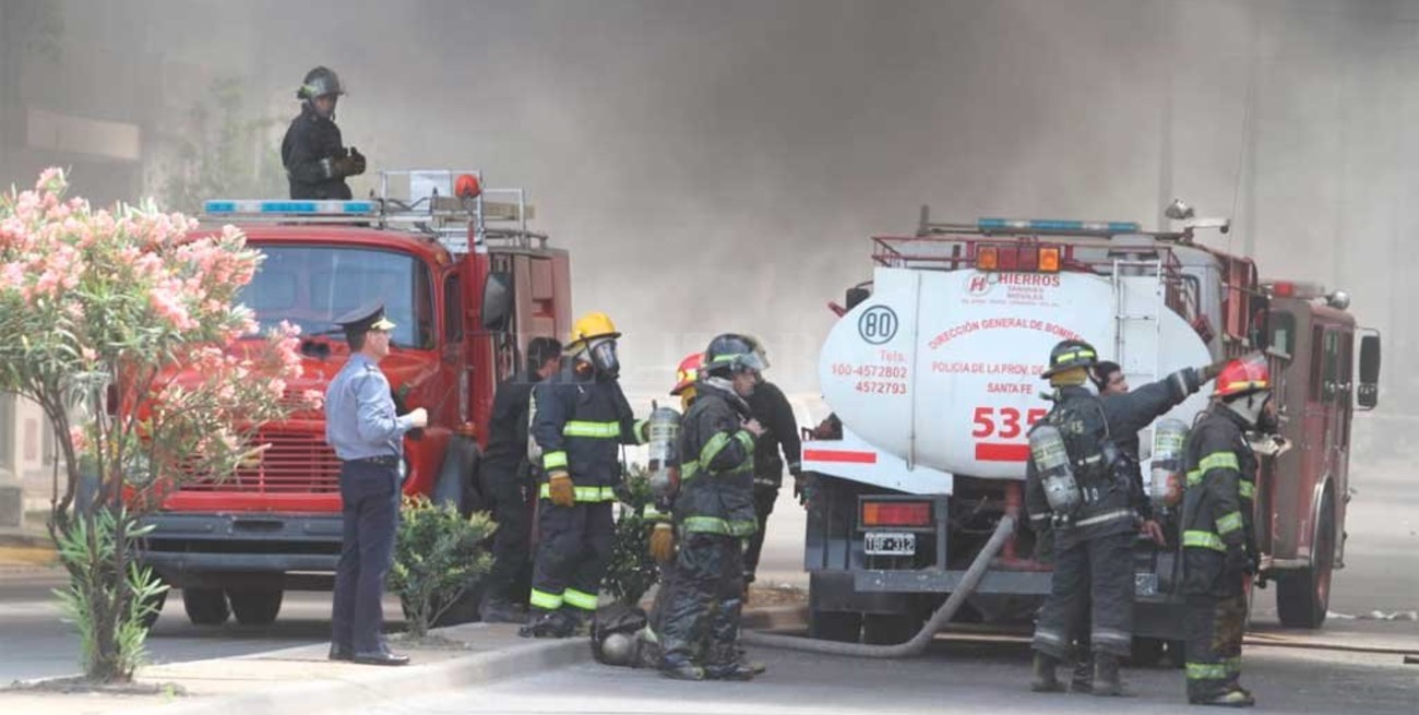 Se incendió un depósito en Av. Facundo Zuviría