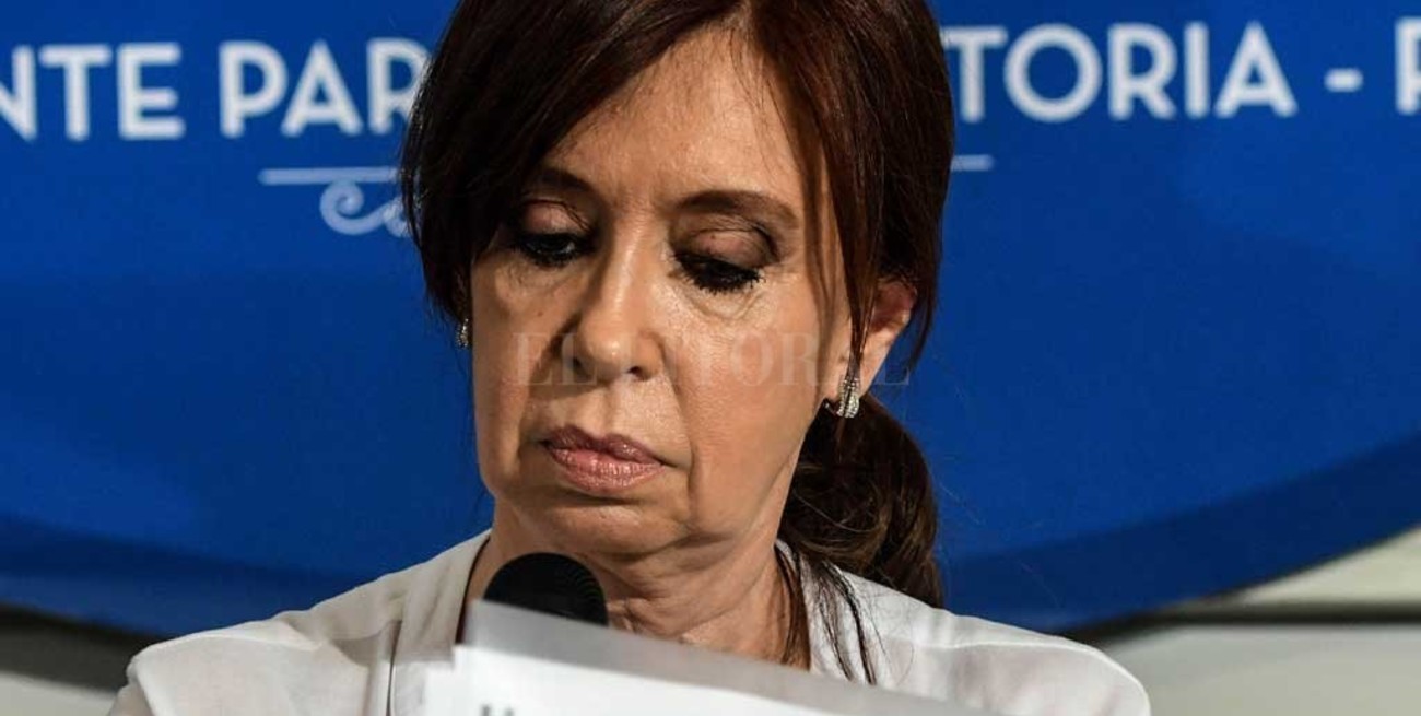 Cristina Kirchner a juicio oral por asociación ilícita 