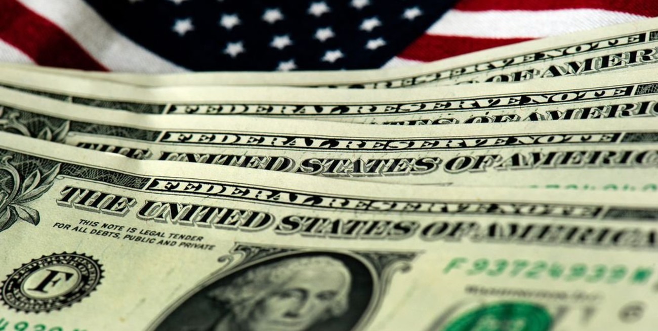 Pese a la intervención del Banco Central, el dólar cerró a $ 20,83 