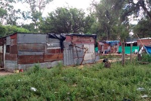 El Litoral Xiomara era la menor de tres hermanos (2, 5 y 9) que vivían con sus padres en una casilla en el barrio Costa Azul.