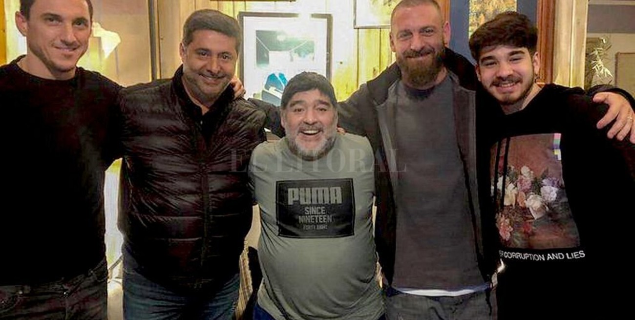 Maradona recibió en su casa a De Rossi