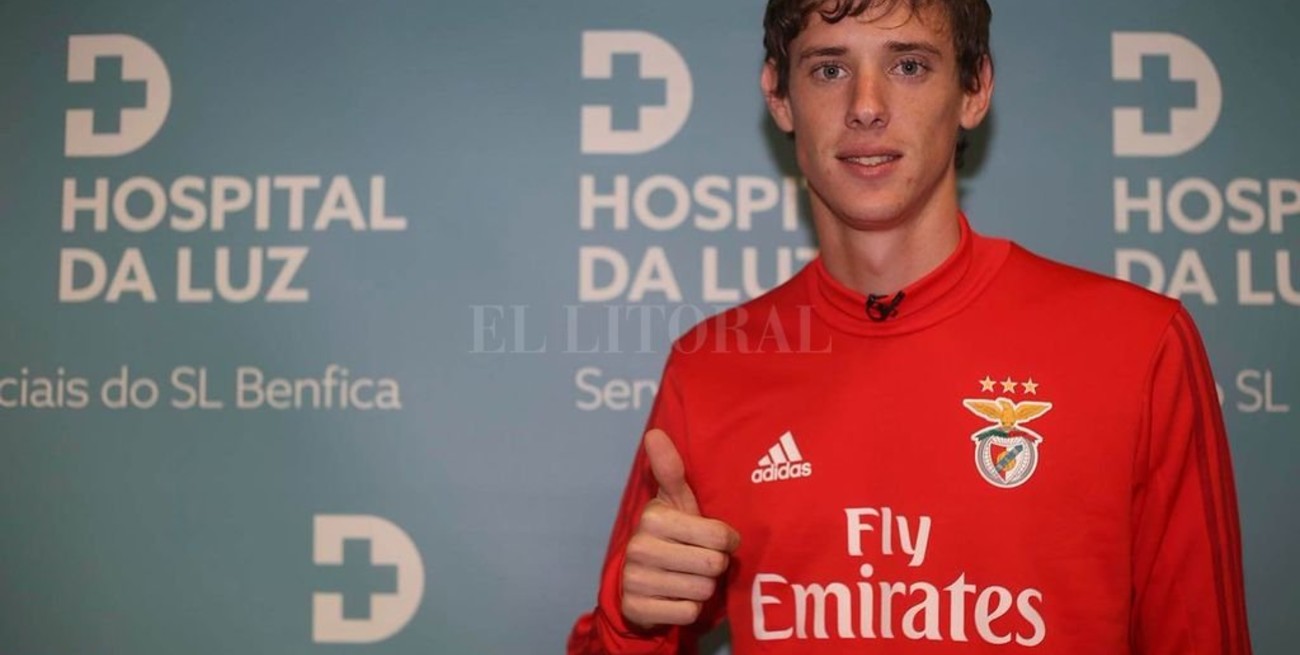 Conti pasó la revisión médica y firmó por cinco años con el Benfica